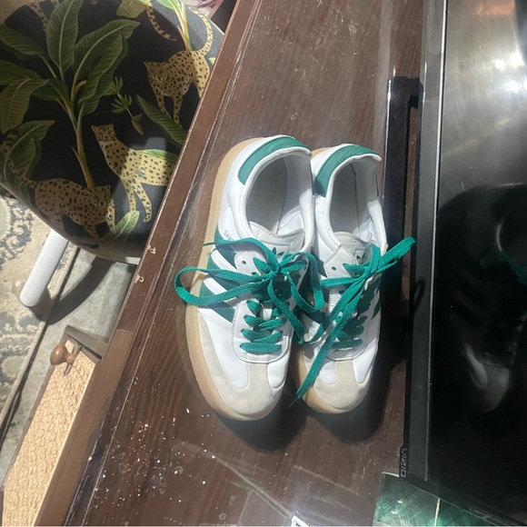 Adidas women’s Samba platform White and emerald green Sneakers - Picture 3 of 5